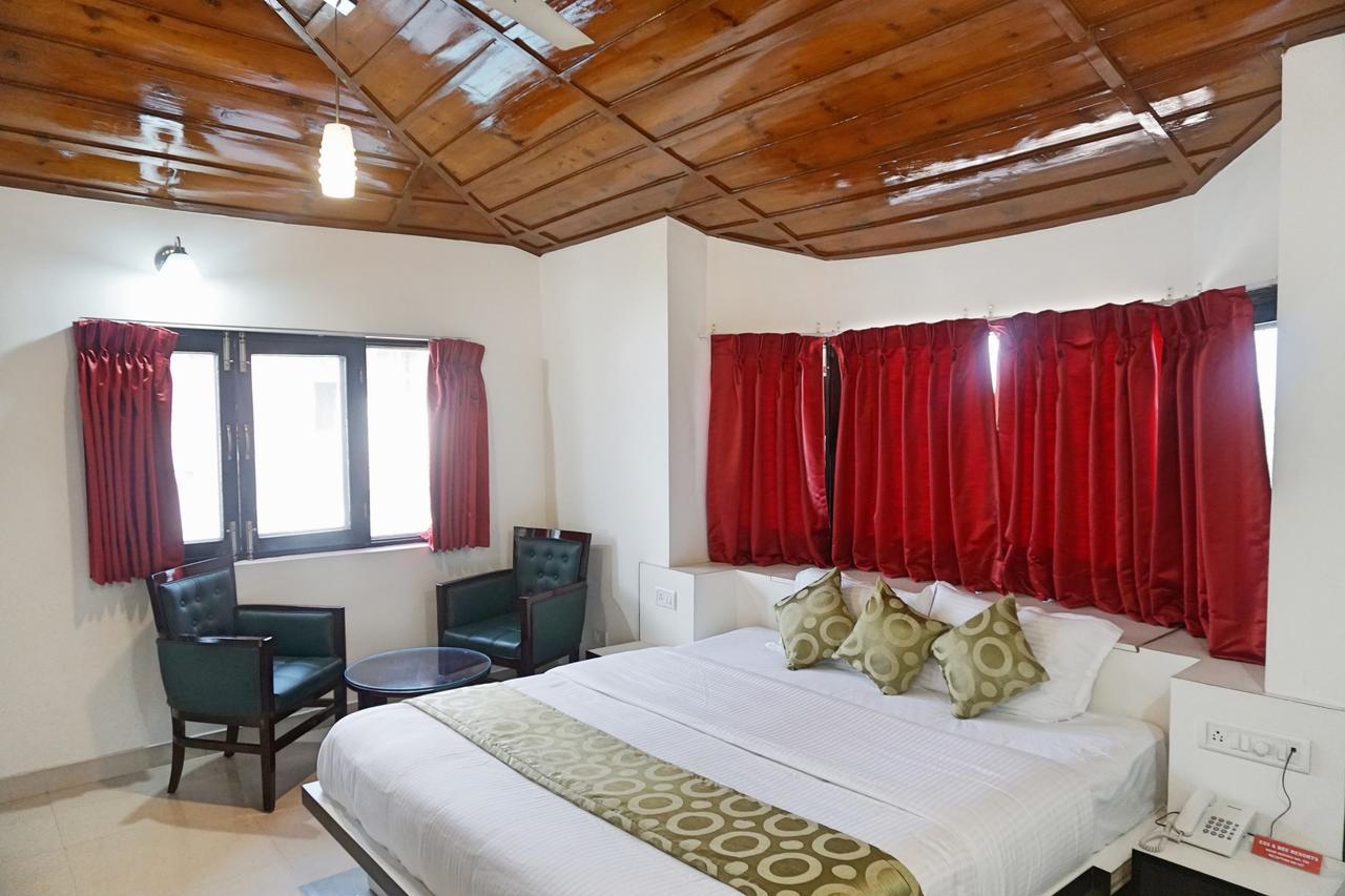 Ess & Bee Resorts Dharamshala Buitenkant foto